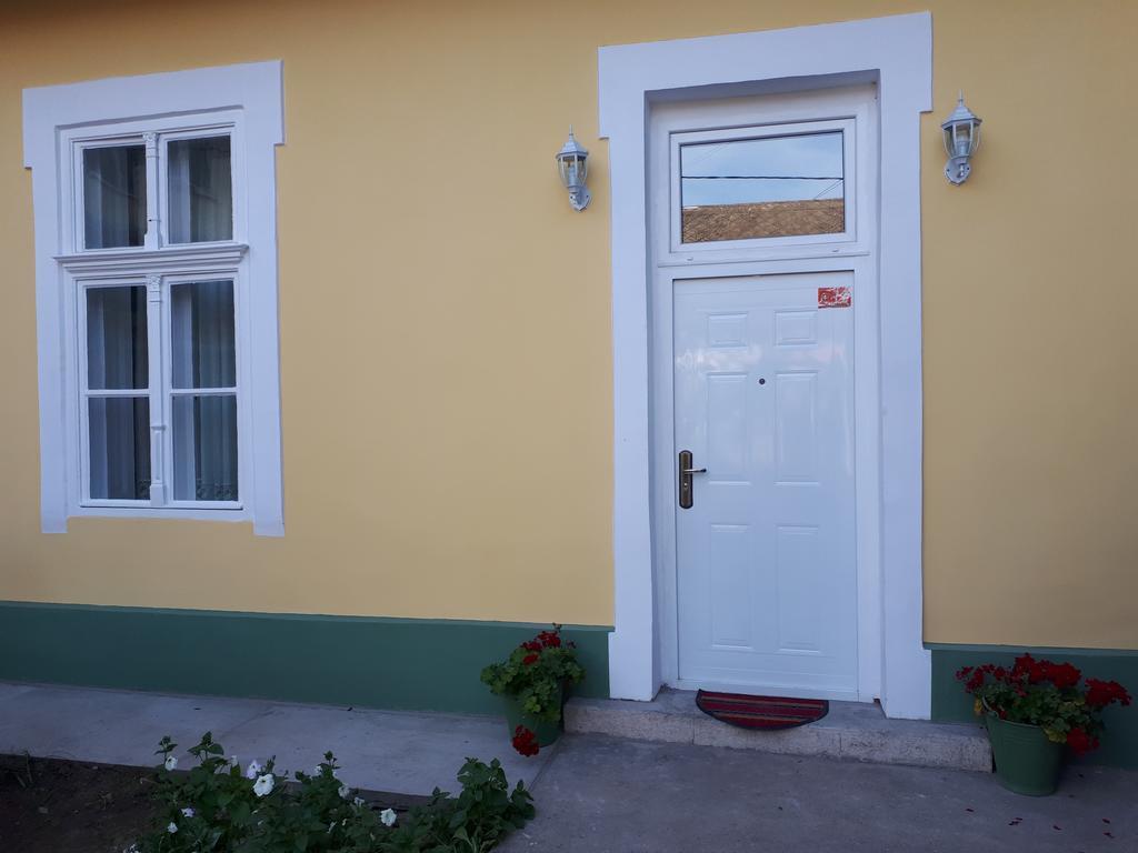Apartment Milijana Subotica Ngoại thất bức ảnh
